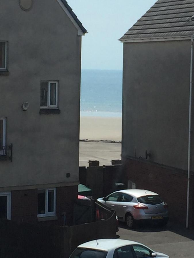 Beach Break Aberavon Holiday Home By The Sea Порт-Толбот Экстерьер фото